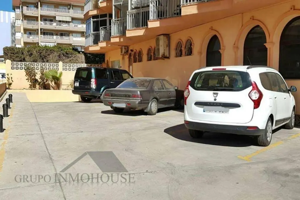 דירות פואנגירולה Beachfront With Sea Views And Pool