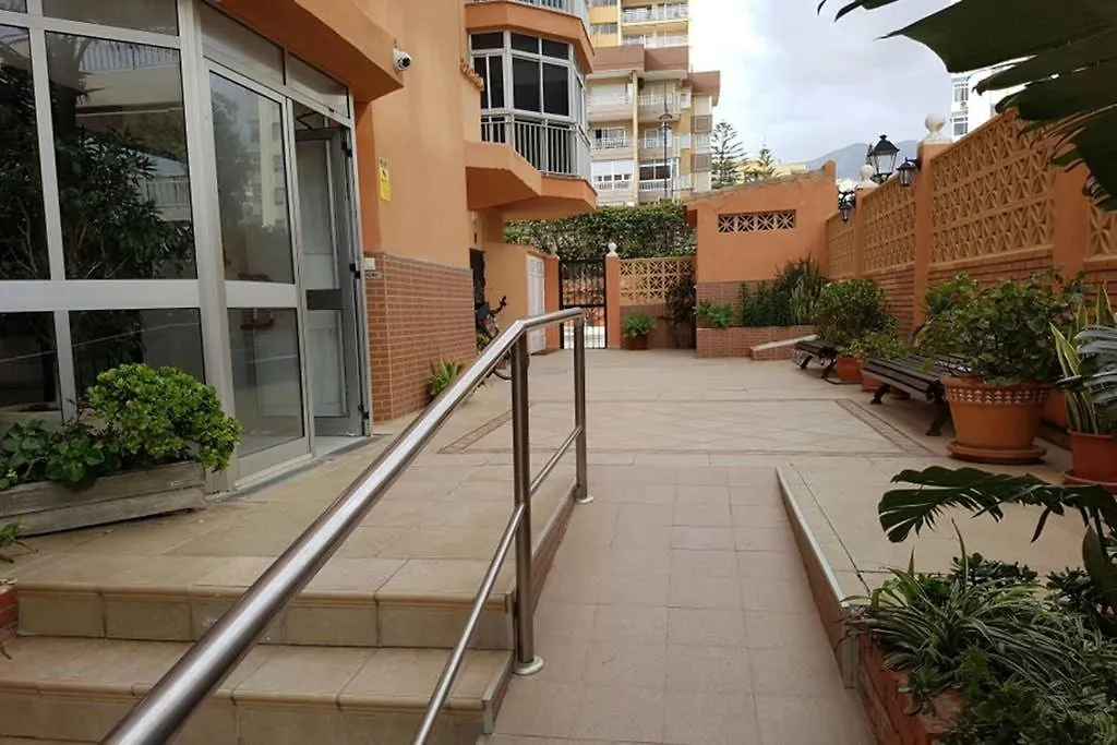 דירות פואנגירולה Beachfront With Sea Views And Pool