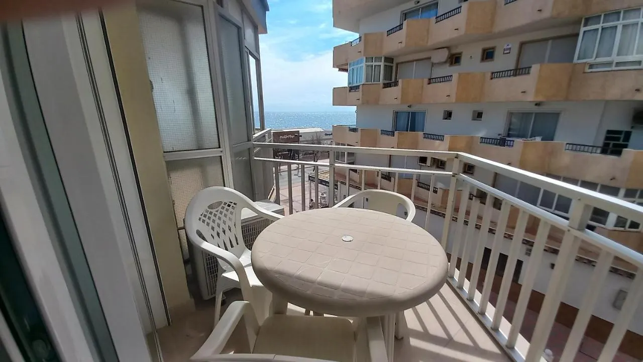 Beachfront With Sea Views And Pool Apartman Fuengirola 0*,  Spanyolország